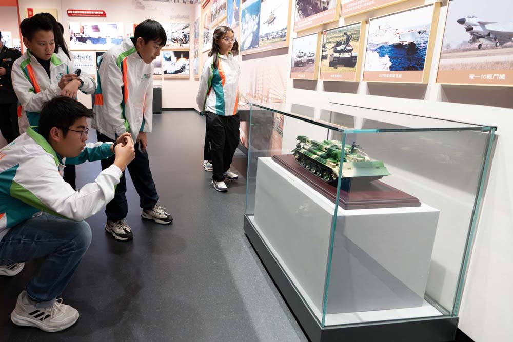 參觀昂船洲解放軍駐港部隊展覽中心-活動花絮8