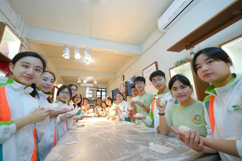 「海關青年領袖團」- 長洲歷史文化導賞暨平安包工作坊-活動花絮16