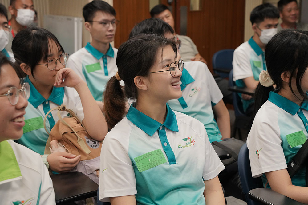 參觀政府飛行服務隊-活動花絮2