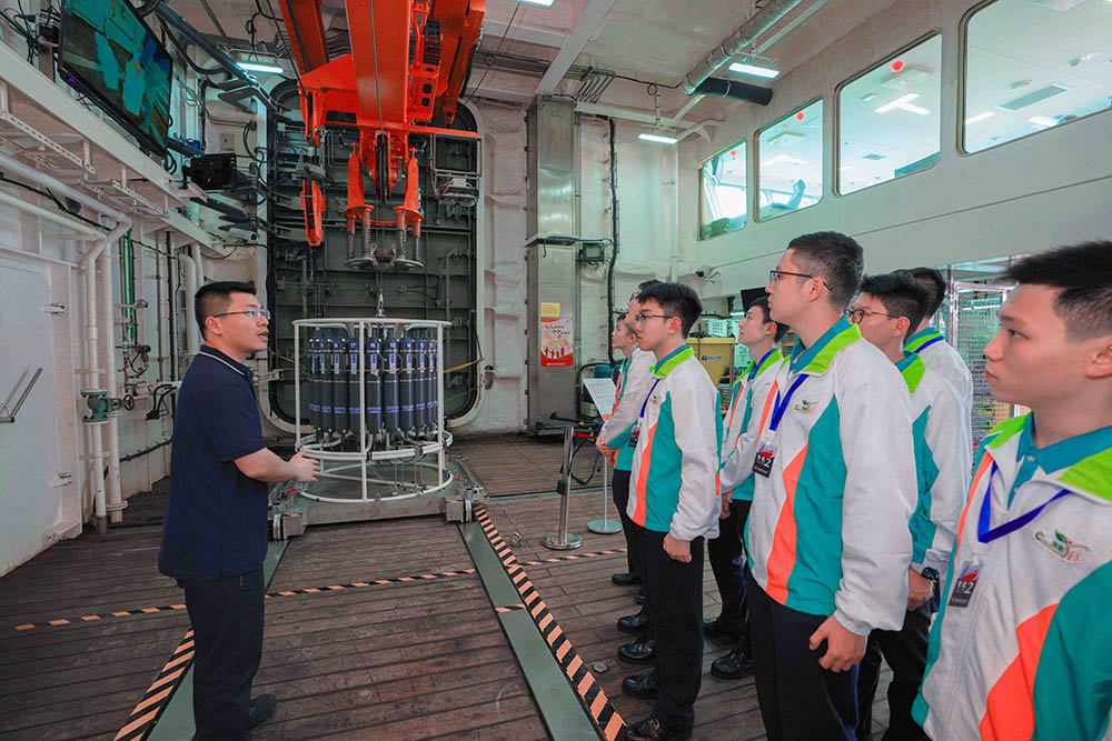 【中國極地科考新征程】- 參觀雪龍2號-活動花絮8