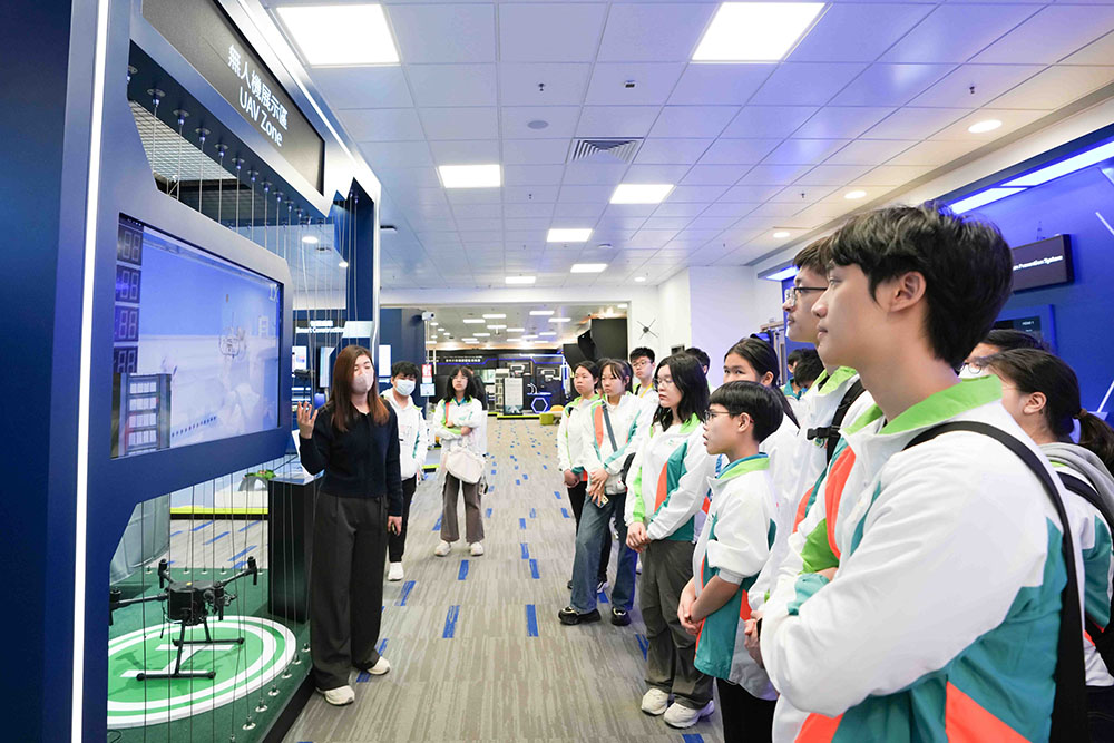 STEM旋轉木馬工作坊及機電創科教育導賞-活動花絮18