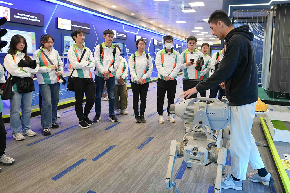 STEM旋轉木馬工作坊及機電創科教育導賞-活動花絮19